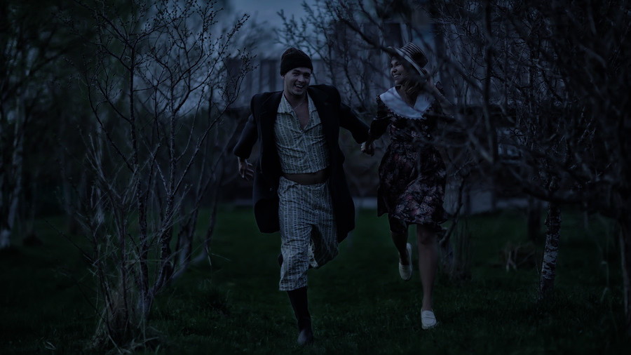 Minuit look — moonlit day-for-night